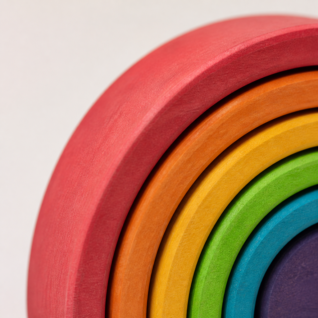 Mini-Regenbogen aus Holz